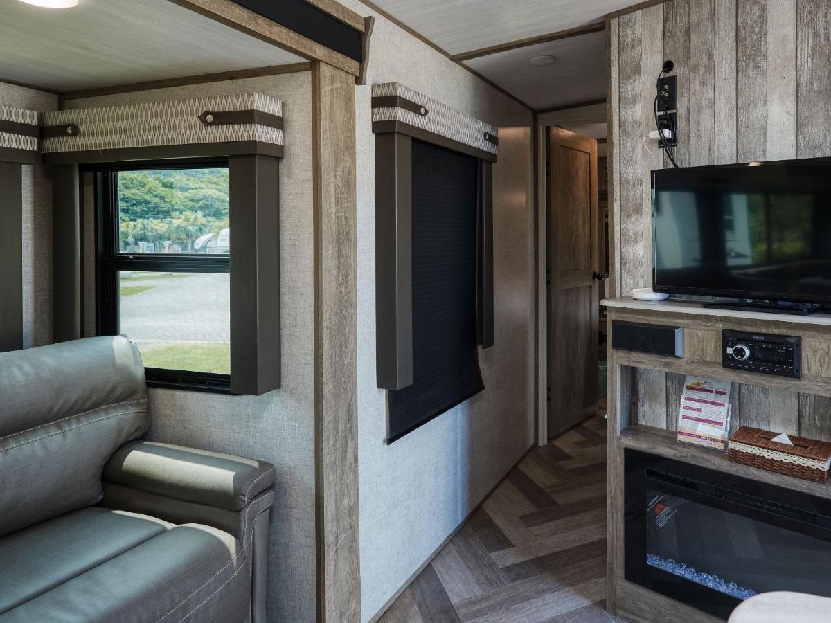 Villa Wood Pecker Nakijin Exterior foto